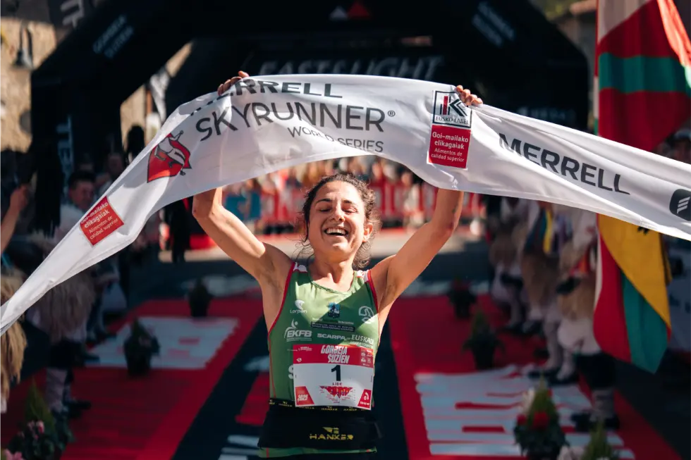Female winner at Gorbeia Suzien